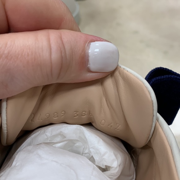 HOST PIC GUCCI ACE WHITE LEATHER SNEAKERS TRIPLE VELVET BOW DETAIL SZ US 38 1/2 - Picture 11 of 15